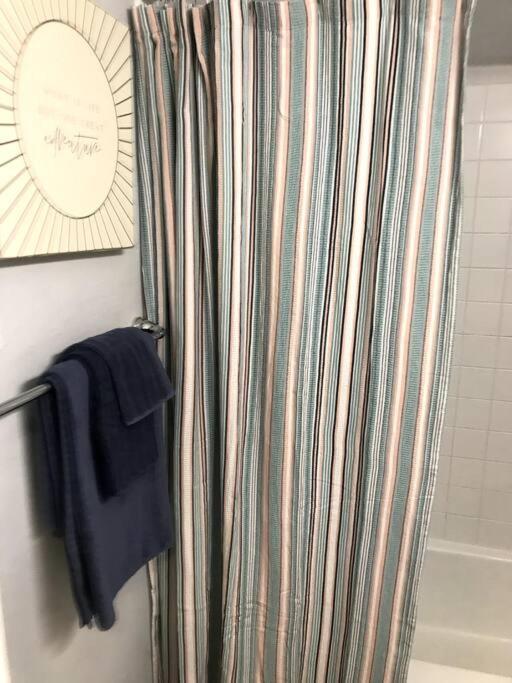 Cheerful 3 Bedroom 2Ba Home In Great Neighborhood! 잭슨빌 외부 사진