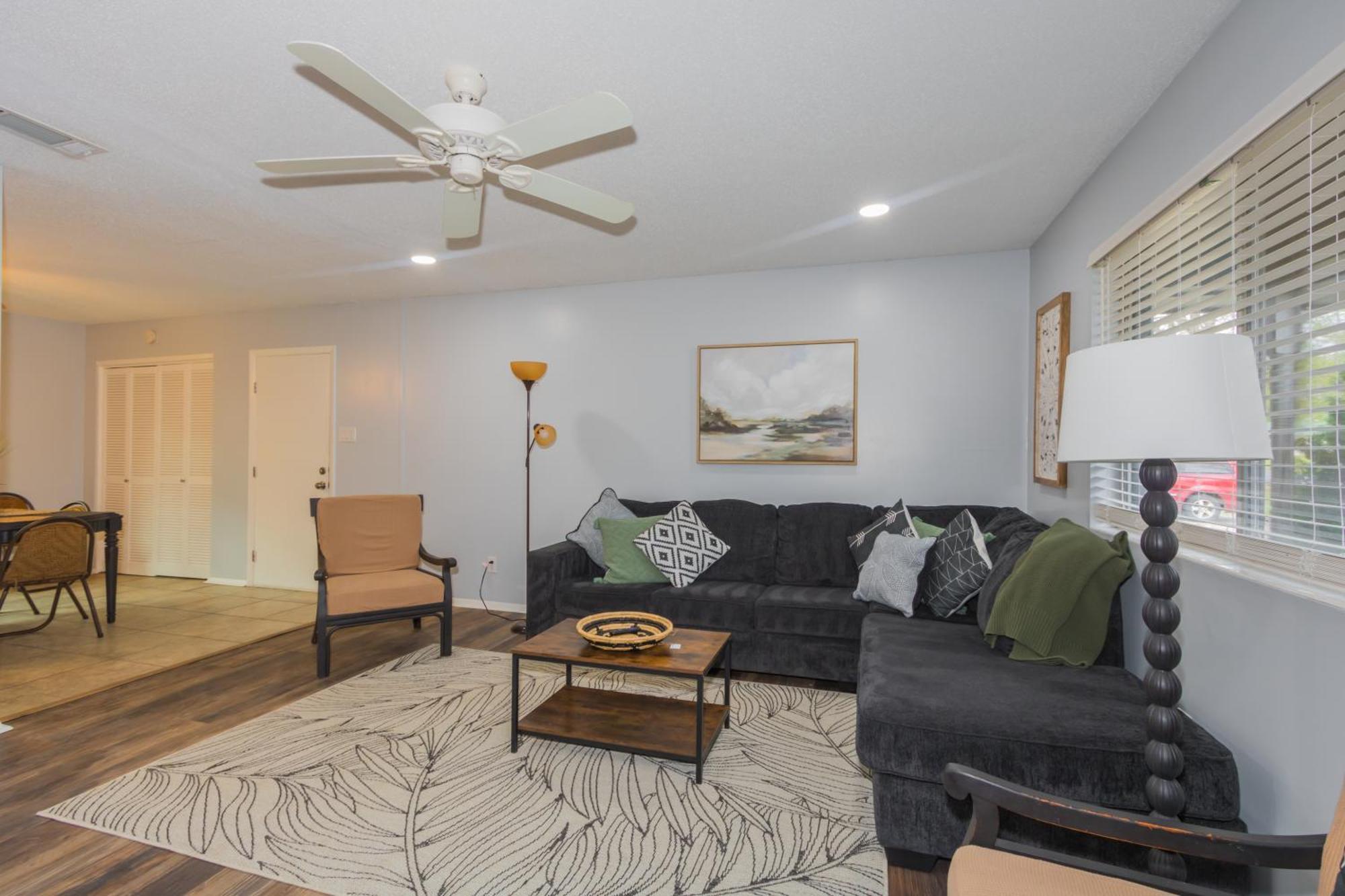 Cheerful 3 Bedroom 2Ba Home In Great Neighborhood! 잭슨빌 외부 사진